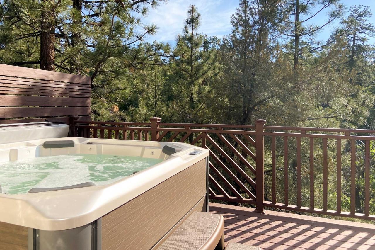 Cozy Getaway Cabin Deck And Hot Tub With Views! Villa Big Bear Lake Exterior photo