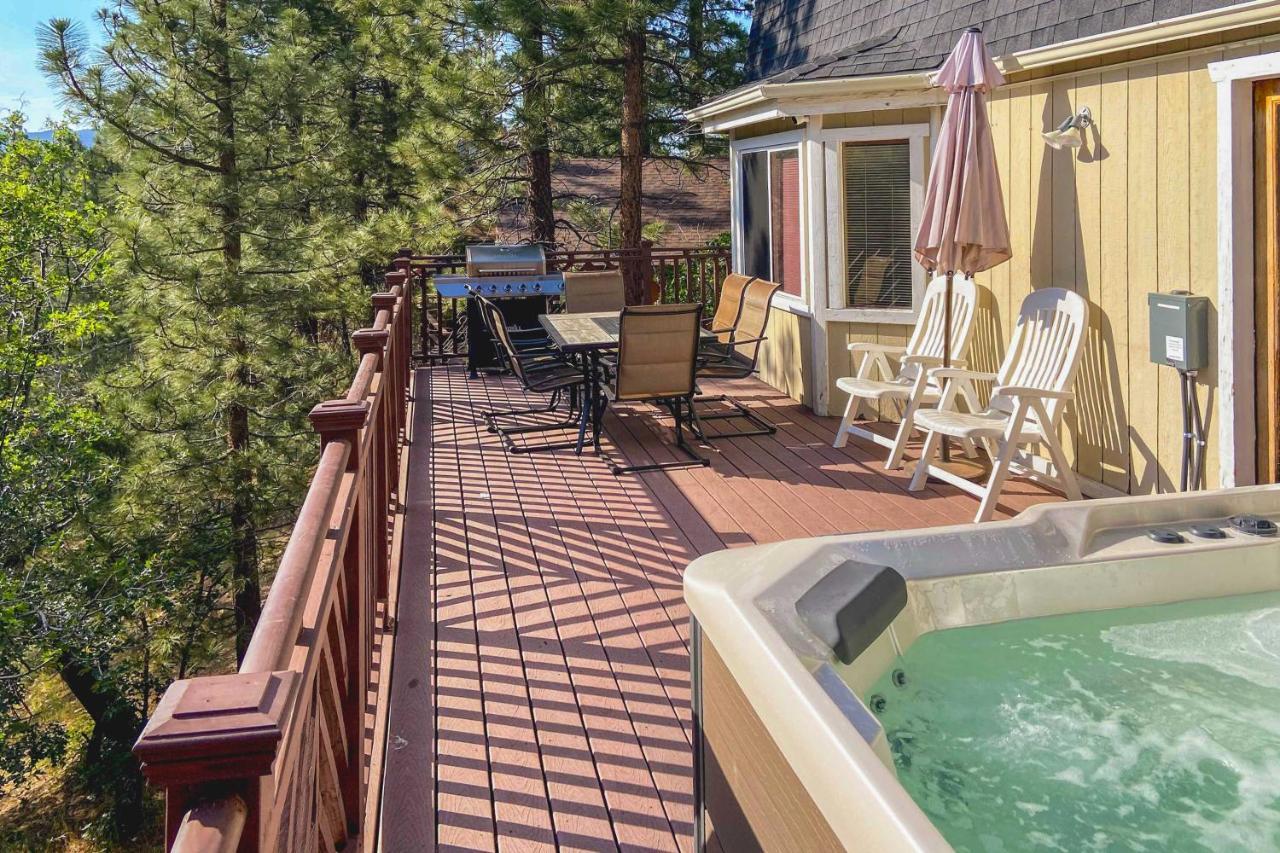 Cozy Getaway Cabin Deck And Hot Tub With Views! Villa Big Bear Lake Exterior photo